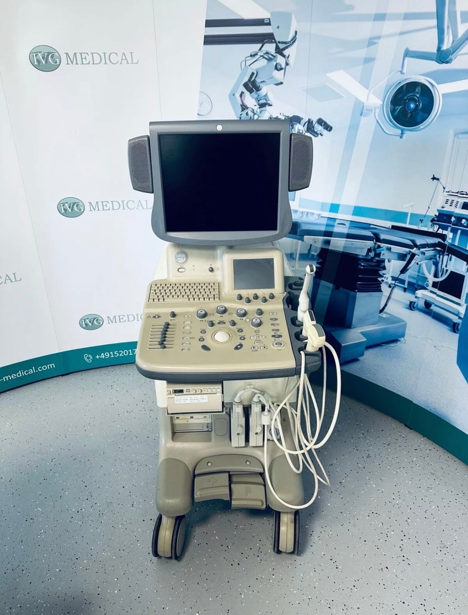 GE Logiq S6 Ultraschallgerät + 3 Sonden E8C, 3.5C, 10L, 4D