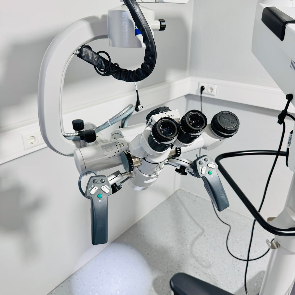 Zeiss OPMI Vario S88 OP Mikroskop S8